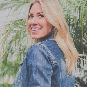 Meet your Posher 15% bundle 3 discount